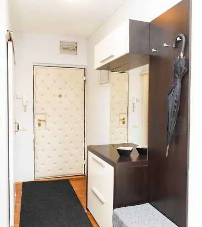 Hip & Spacious *
