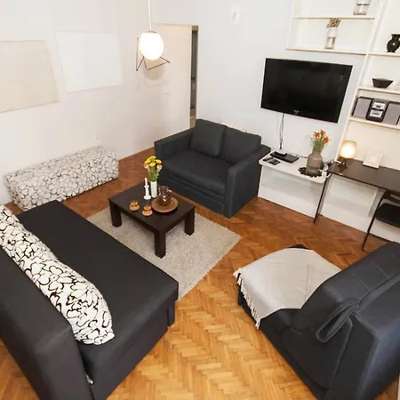 Hip & Spacious * Belgrado